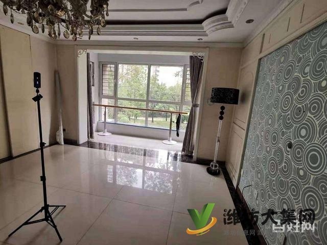 上城國際金都世家佳樂家東鄰精裝好房,大客廳朝陽,看房有鑰匙!