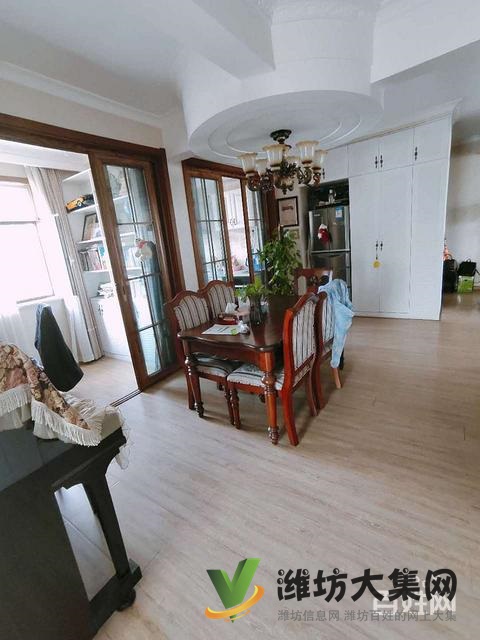 東風街豪裝電梯房!拎包入住,來看房就能看好,裝修花