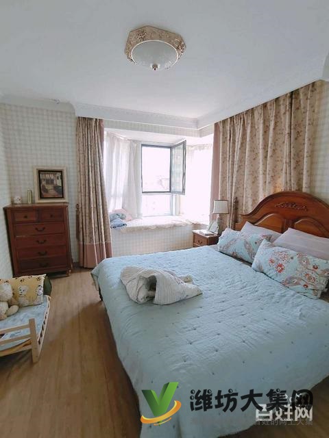 東風街豪裝電梯房!拎包入住,來看房就能看好,裝修花