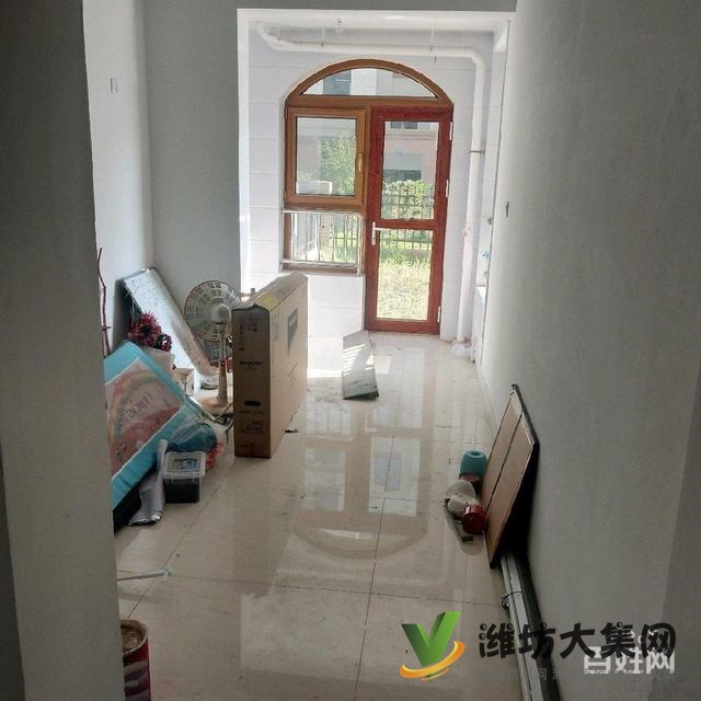 帶院復(fù)式*** 一樓110平,陽***,看房方