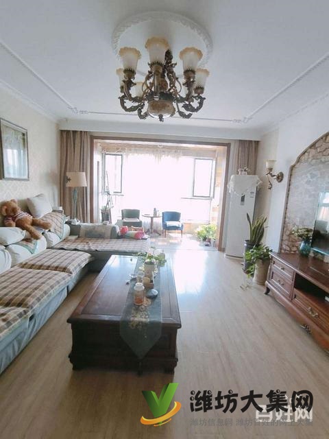 東風街豪裝電梯房!拎包入住,來看房就能看好,裝修花