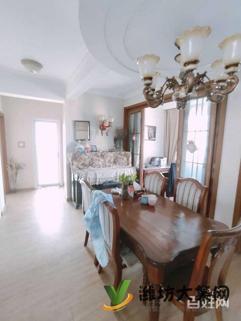 東風街豪裝電梯房!拎包入住,來看房就能看好,裝修花