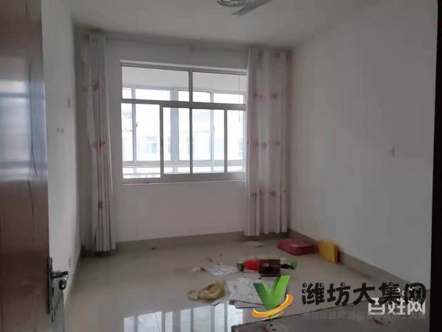 軟件園多層130平三室 精裝修帶車庫71萬