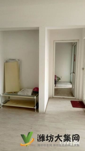 華都金馬小區(qū)精裝修帶地下室車位三臥朝陽(yáng)拎包入住