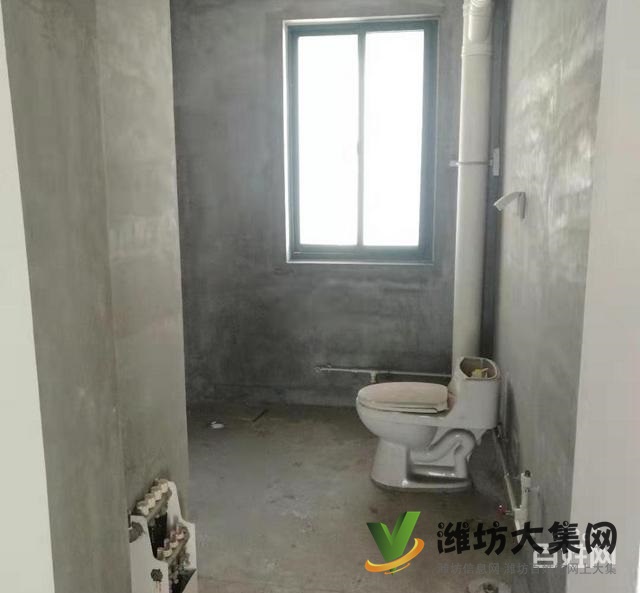 谷德對面劃片北海學校隆基花園3室2廳2衛大H戶型