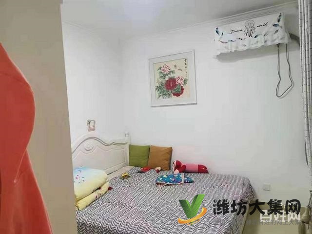 中南世紀星城精裝小3室97平方帶儲藏室好樓層僅售65.9萬