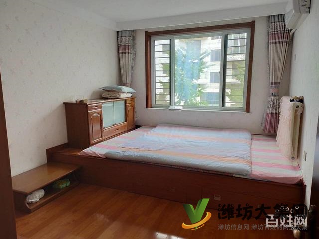 領(lǐng)世新城,離學(xué)校一步之遙,房主急售