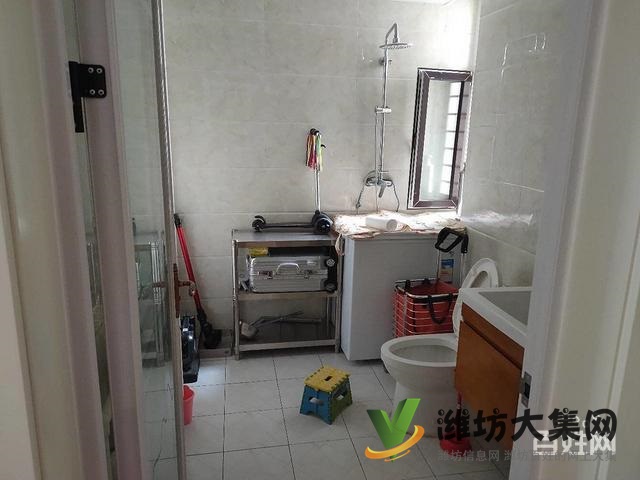 領(lǐng)世新城,離學(xué)校一步之遙,房主急售