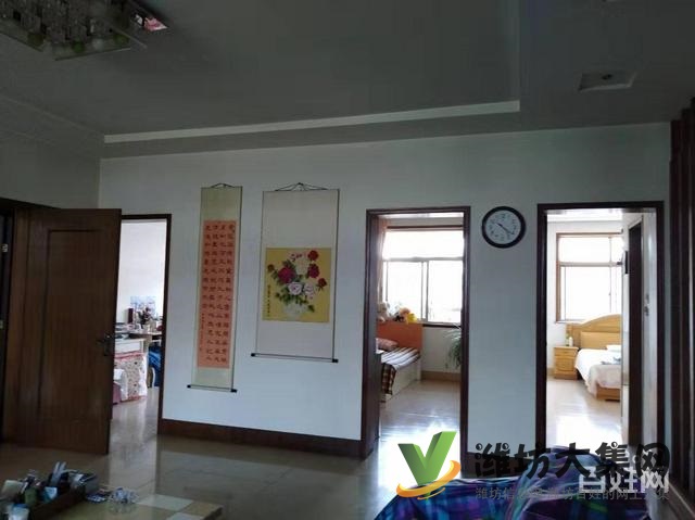 華廈C區(qū) 普通住宅 中等裝修