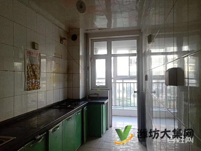 南關(guān)小學(xué)學(xué)區(qū)房世紀(jì)新城 精裝修135平三室兩廳送倉庫