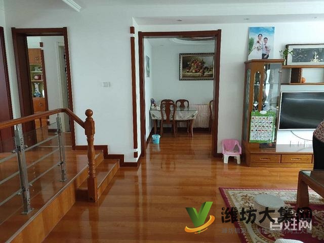 領(lǐng)世新城,離學(xué)校一步之遙,房主急售