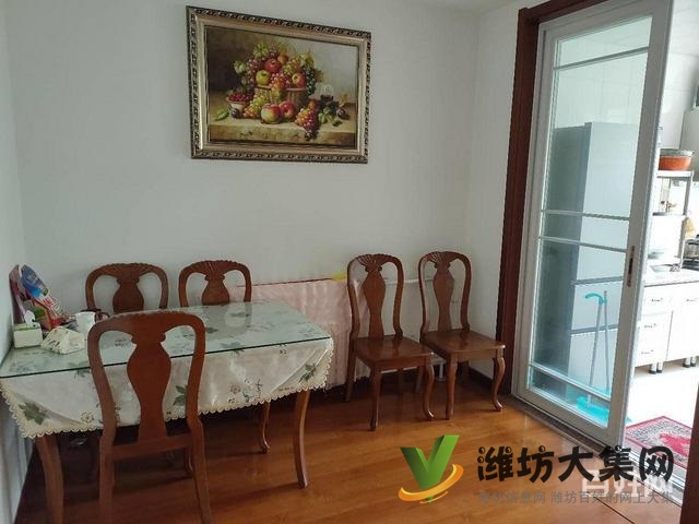 領(lǐng)世新城,離學(xué)校一步之遙,房主急售