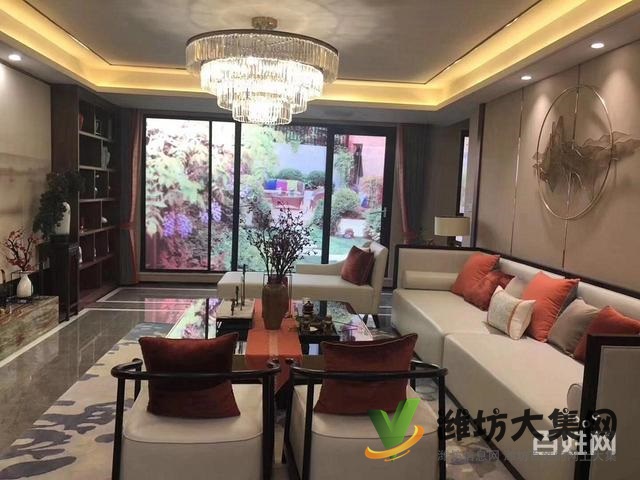 恒信桃李東方 雙語學(xué)區(qū)房頂