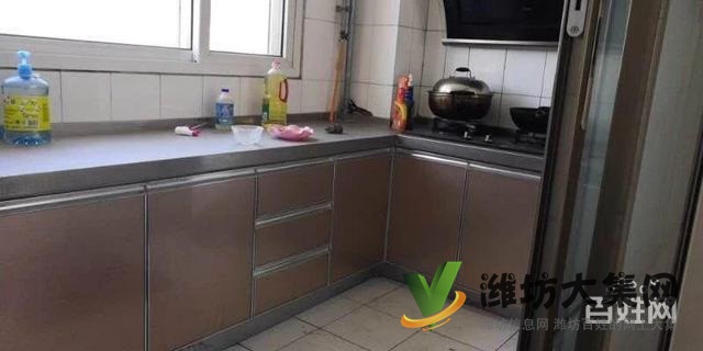 青云花園豪華裝修房一套全套家具家電拎包入住