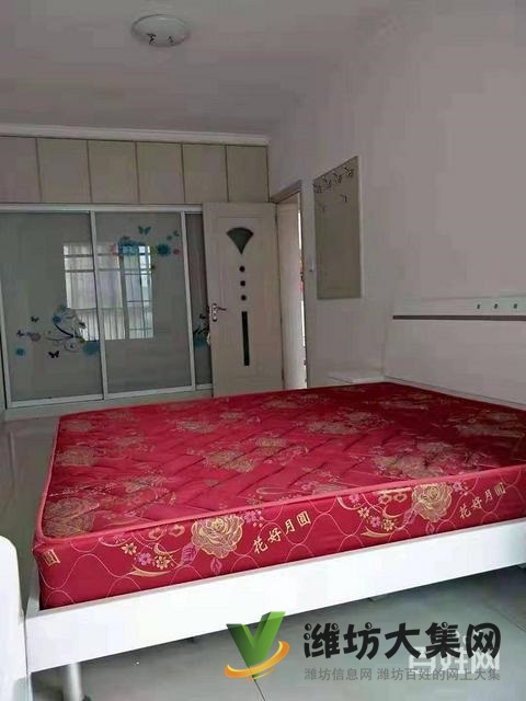 泰華附近東方明珠精裝3室帶全套家具家電出租