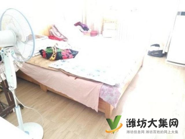 奧體中心 文苑小區多層一樓 精裝三室出稅雙氣供暖