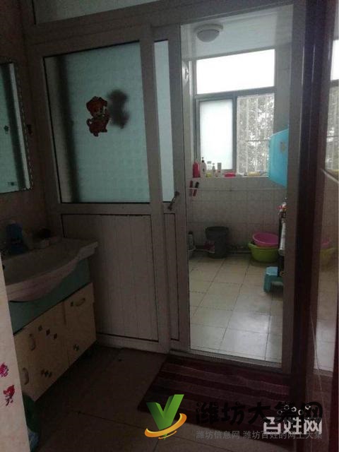 濰城區(qū)中心 東山客廳 帶大窗 全明戶型 低首付