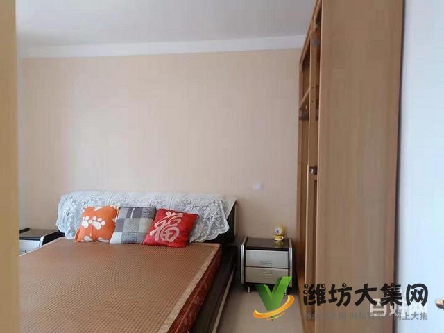 泰華近 東方明珠 精裝修三室兩廳拎包入住