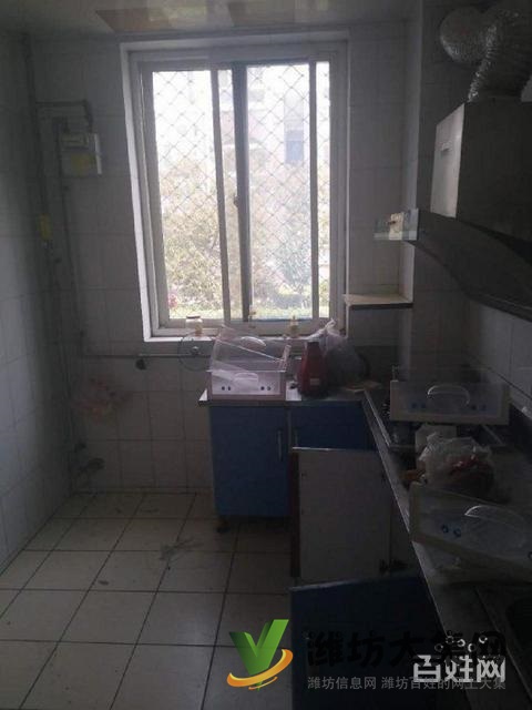 中百永安路小學(xué)近多層1樓100平3室精裝急售66.