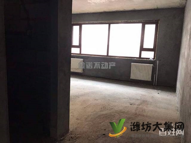 怡景花園南區(qū)聯(lián)排別墅495平毛坯任意裝修更名帶車庫大院子