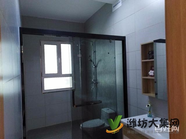 管委會錦程中學電梯洋房南北通透三室兩廳大H戶型127平74萬