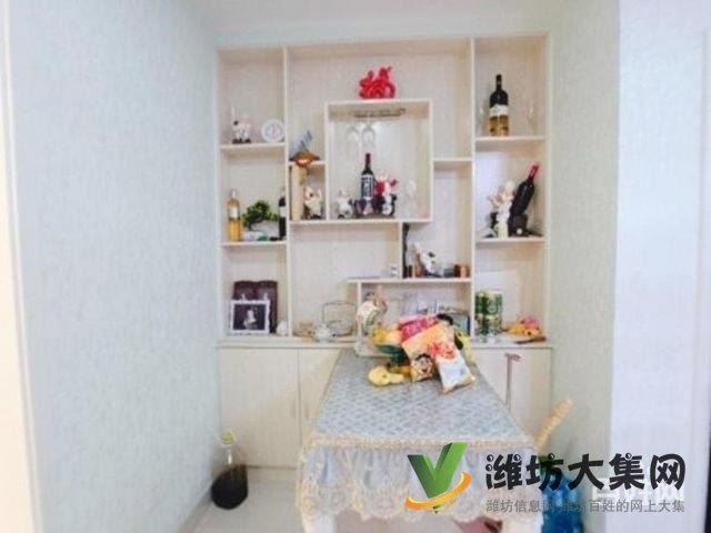 佳樂家實驗小 學近 上城國際電梯房 三室兩廳 精裝修客臥朝陽