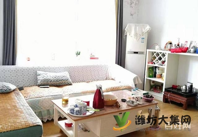 金都時(shí)代新城三室 四樓婚房精裝修104平94萬(wàn)