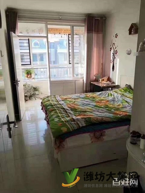 文景苑 精裝修送閣樓已裝修 地暖 所有家具 有證