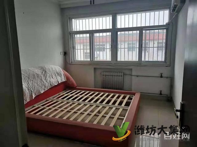 降價急售 市府家屬院138平方3室朝南中等裝修 全明戶型 實