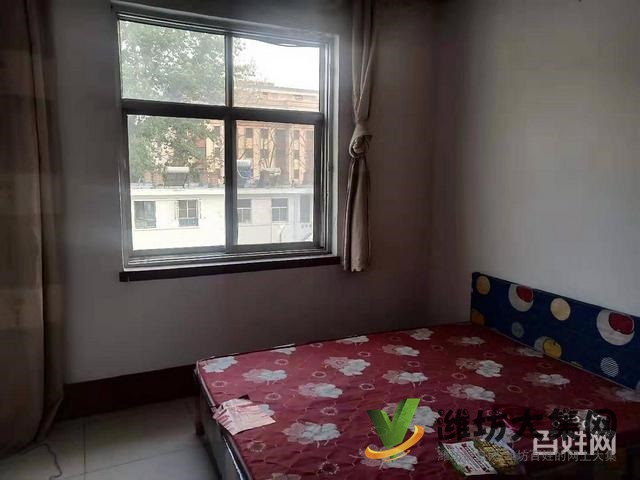 老縣府家屬院 送超大地下室房主急售!!!