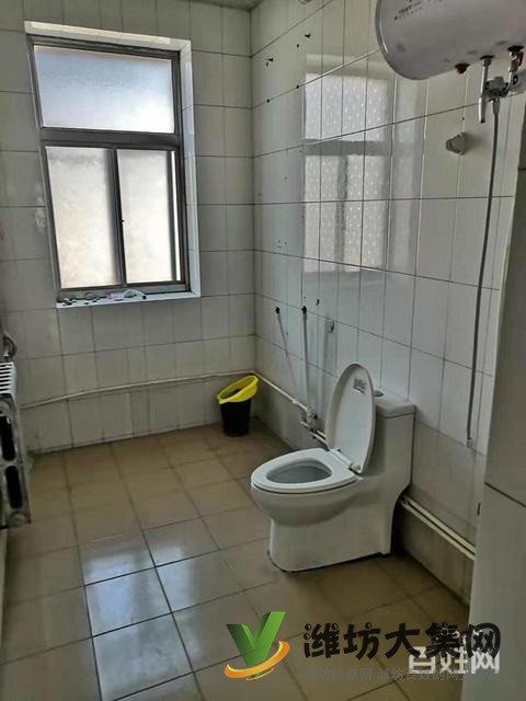 車(chē)站南青年路精裝3室 客廳朝陽(yáng) 干凈150平139