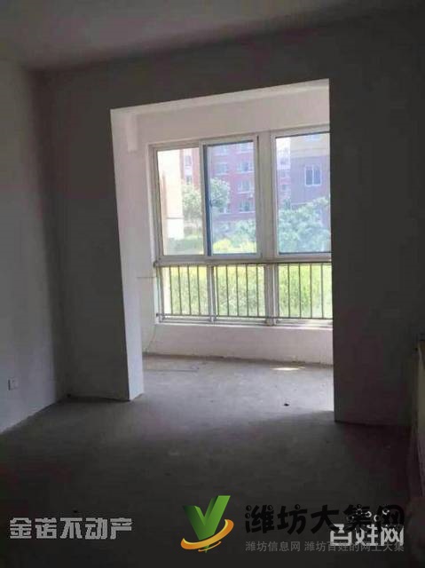 麗景花園南區(qū)*便宜房子小高層150平帶車位出藏藏室80萬過戶