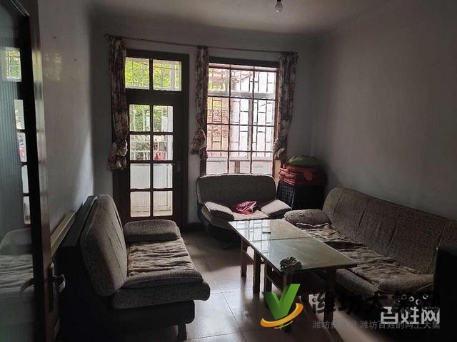 城北供銷社家屬院精裝1樓帶院帶家具低.價(jià)出租