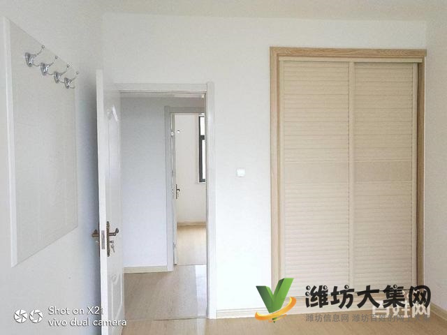 安丘一中學(xué)校緊鄰 尚水名邸一樓帶院 精裝拎包入住三