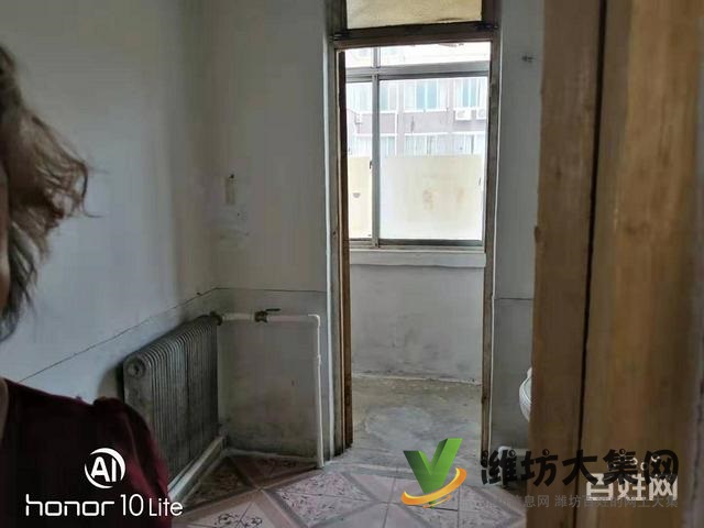 急租!國(guó)稅局家屬院 普通住宅1廳 簡(jiǎn)單裝修