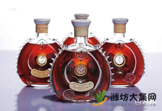 濰坊專業回收各種茅臺酒,五糧液。名酒禮品黃金回收。