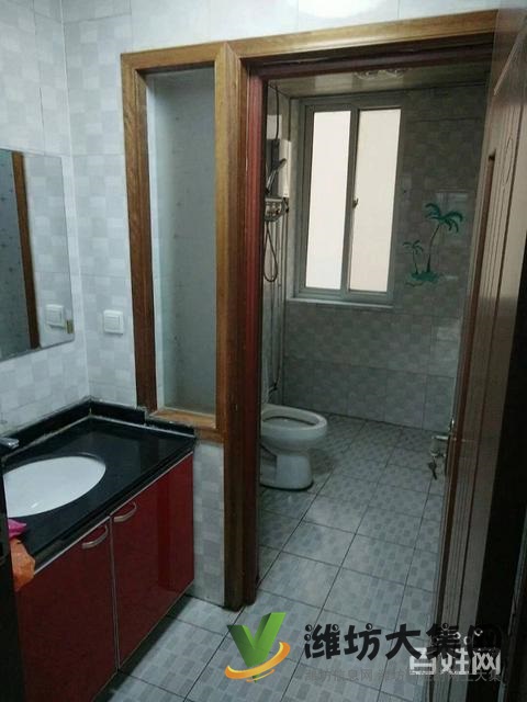 魯發(fā)名城 3室2廳 精裝修配置齊全干凈衛(wèi)生