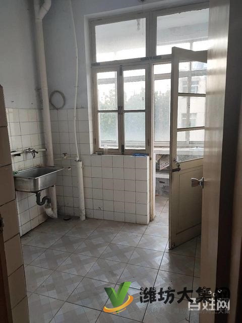 水箱廠家屬院 2樓,600月