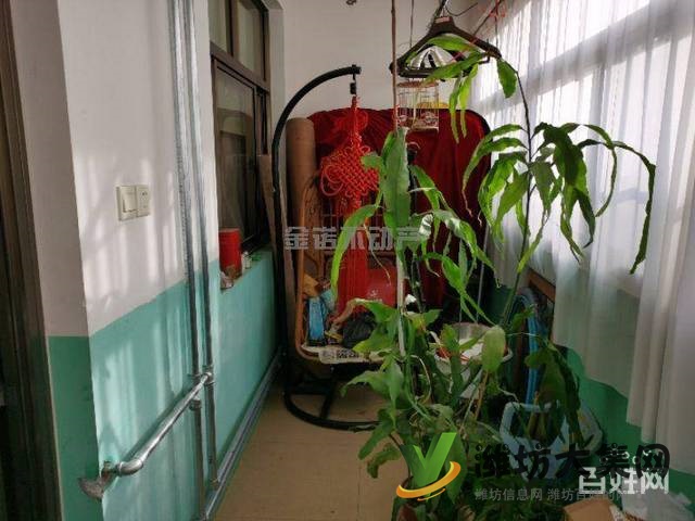 公安局家屬院138平三室朝陽戶型*好樓層雙陽臺送儲藏室