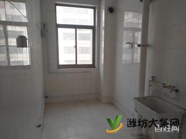 濰坊醫學院南鄰興旺花園4樓146平米毛坯帶地下室急售5225