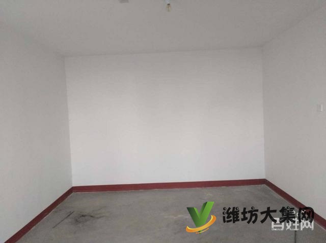 {快租免費尋址}高密市平安大道月潭路附近空鋪出租