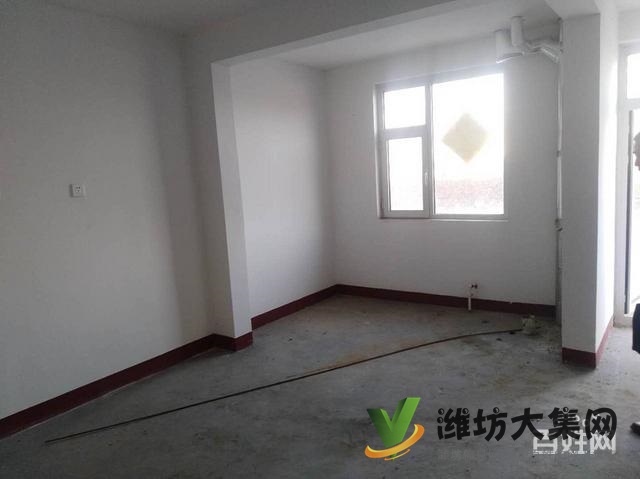 {快租免費尋址}高密市平安大道月潭路附近空鋪出租