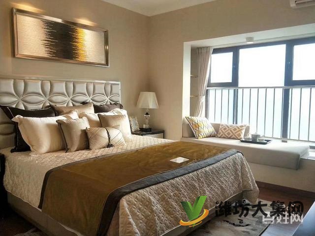 陽光100三期128平三室兩廳兩衛南北通透