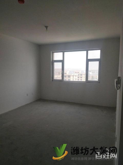 凡爾賽麗都 115平3室2廳60萬(wàn) 急售急售