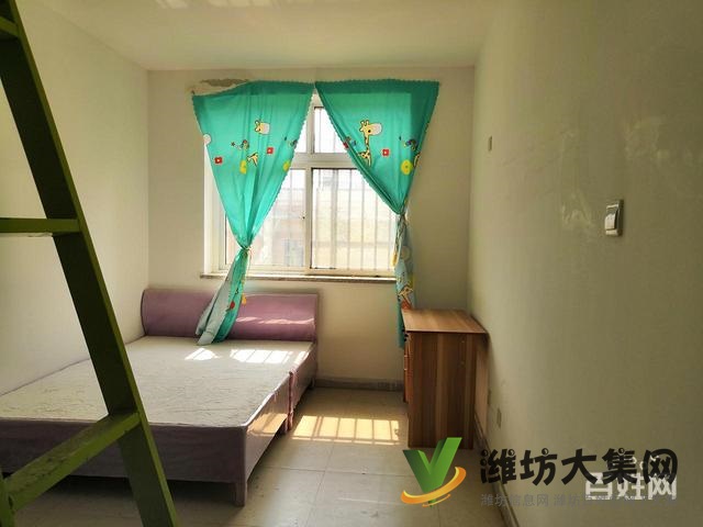 福滿園上下復式，精裝未住，四室兩廳帶倉庫