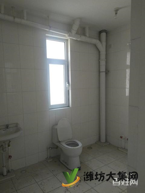 凡爾賽麗都 115平3室2廳60萬(wàn) 急售急售