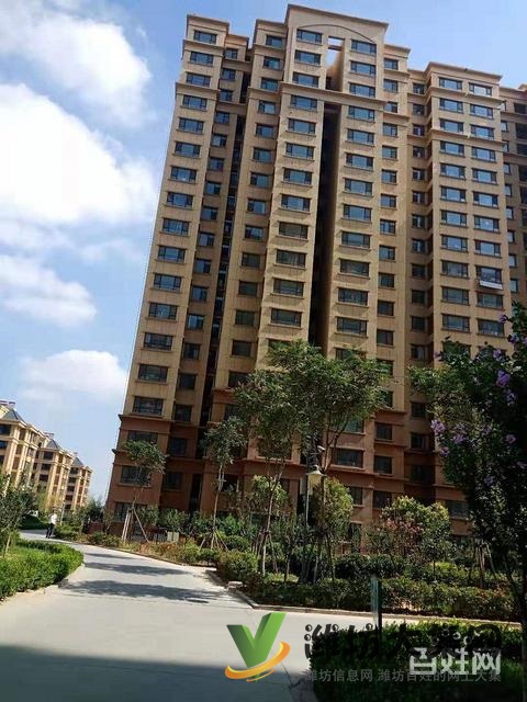 圣菲漫步近134平大三室，客廳帶窗，吐血價 豪德，