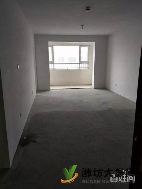 凡爾賽麗都 115平3室2廳60萬(wàn) 急售急售