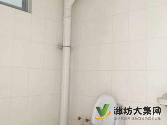 圣菲漫步近134平大三室，客廳帶窗，吐血價 豪德，