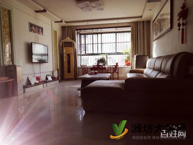 141平大3室 濱河花園 精裝修 證出5年 東城雙